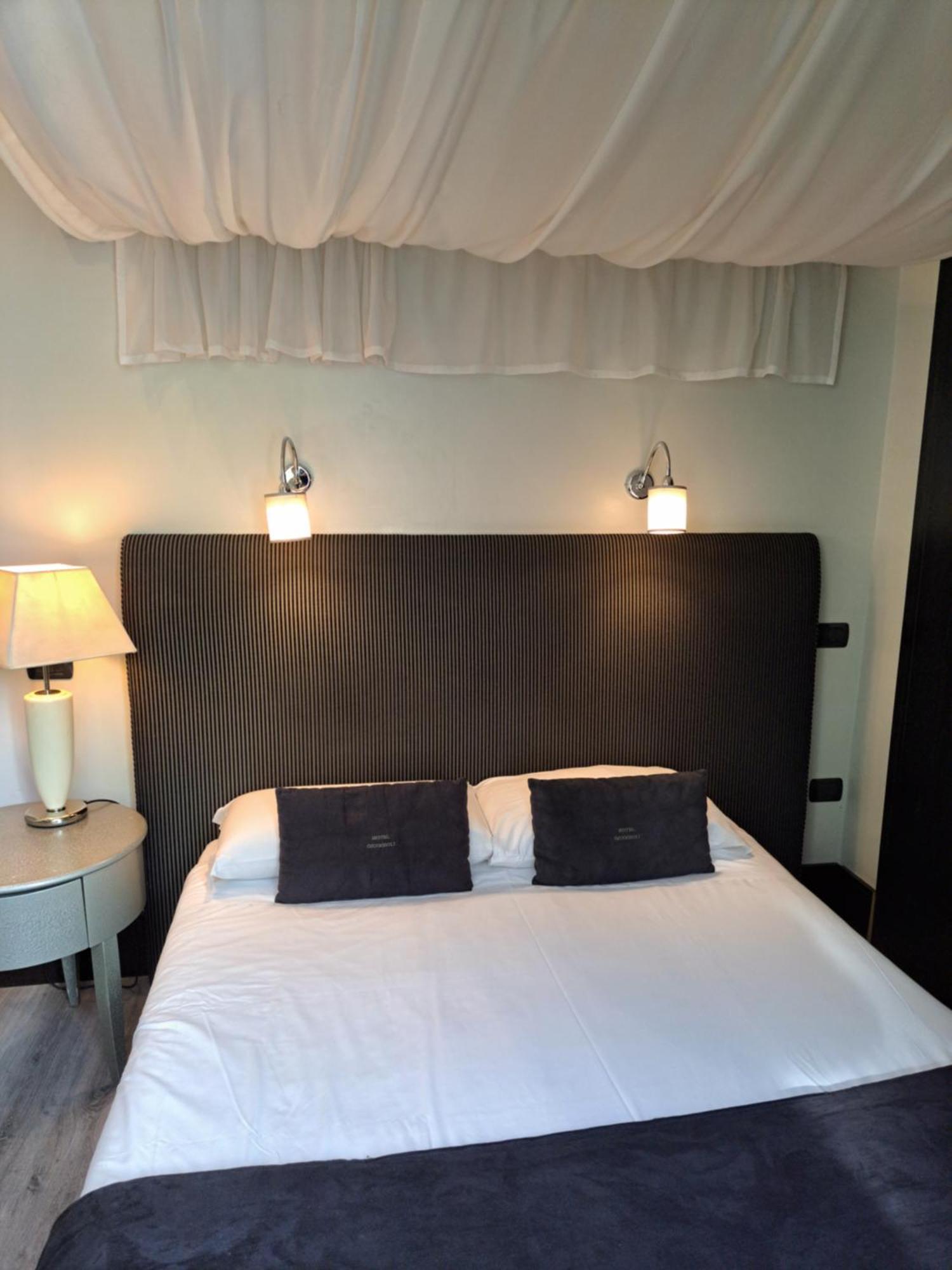 Hotel Giuggioli Rome Extérieur photo